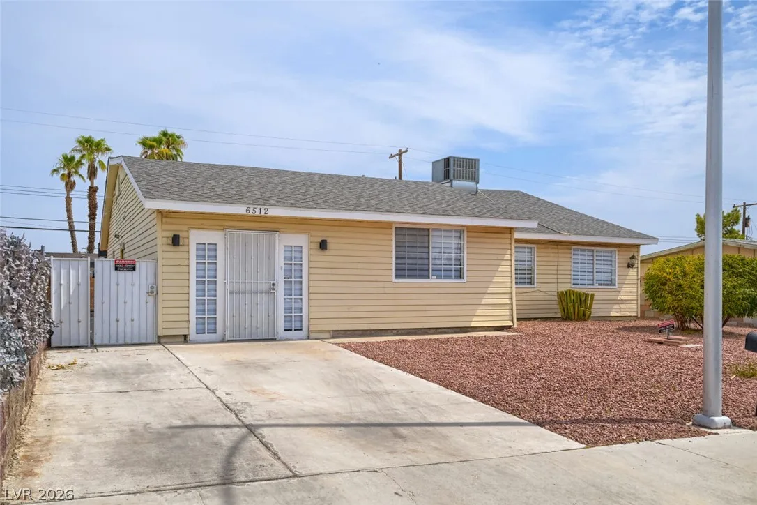 6512 Evergreen Avenue — photo 1