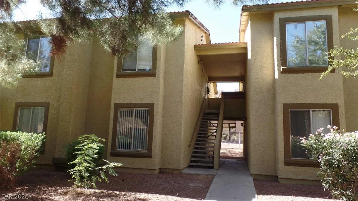 7200 Pirates Cove 1082 — photo 1
