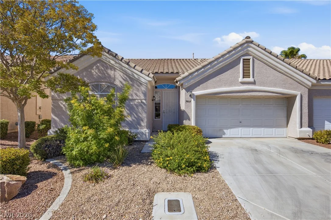 9664 Emeraude Avenue — photo 1