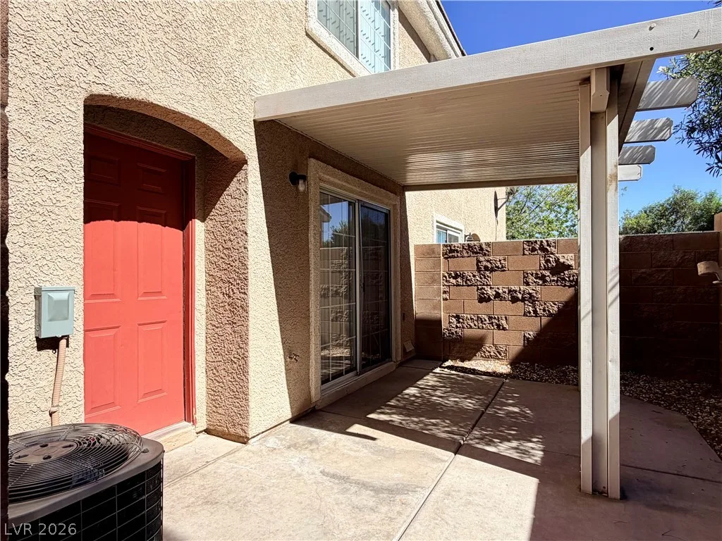 10226 Rocky Tree Street — photo 3