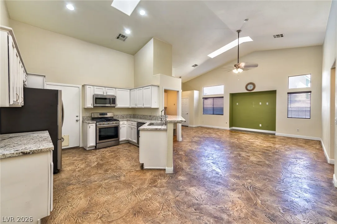 3963 Pembridge Court — photo 2