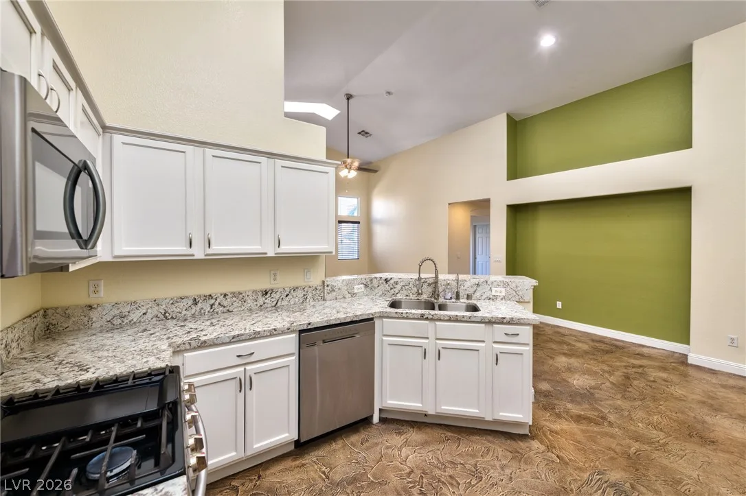 3963 Pembridge Court — photo 5