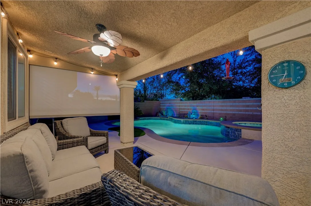 4120 Hawks Glide Avenue — photo 3