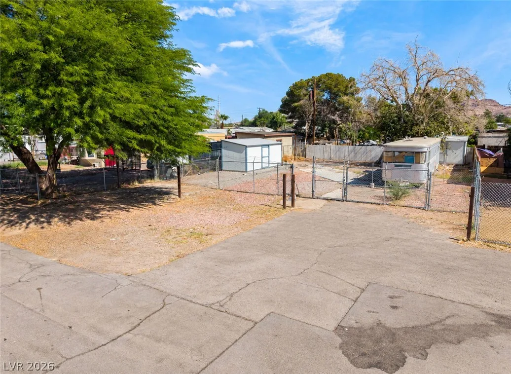 2268 Jo Anne Lane — photo 3