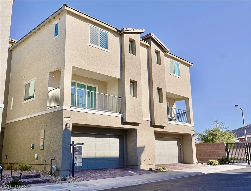 6888 Prairie Pearl Street — photo 1