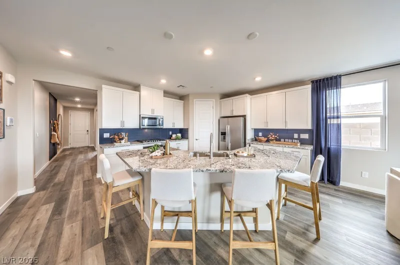 1120 Jorian Bay Drive — photo 5