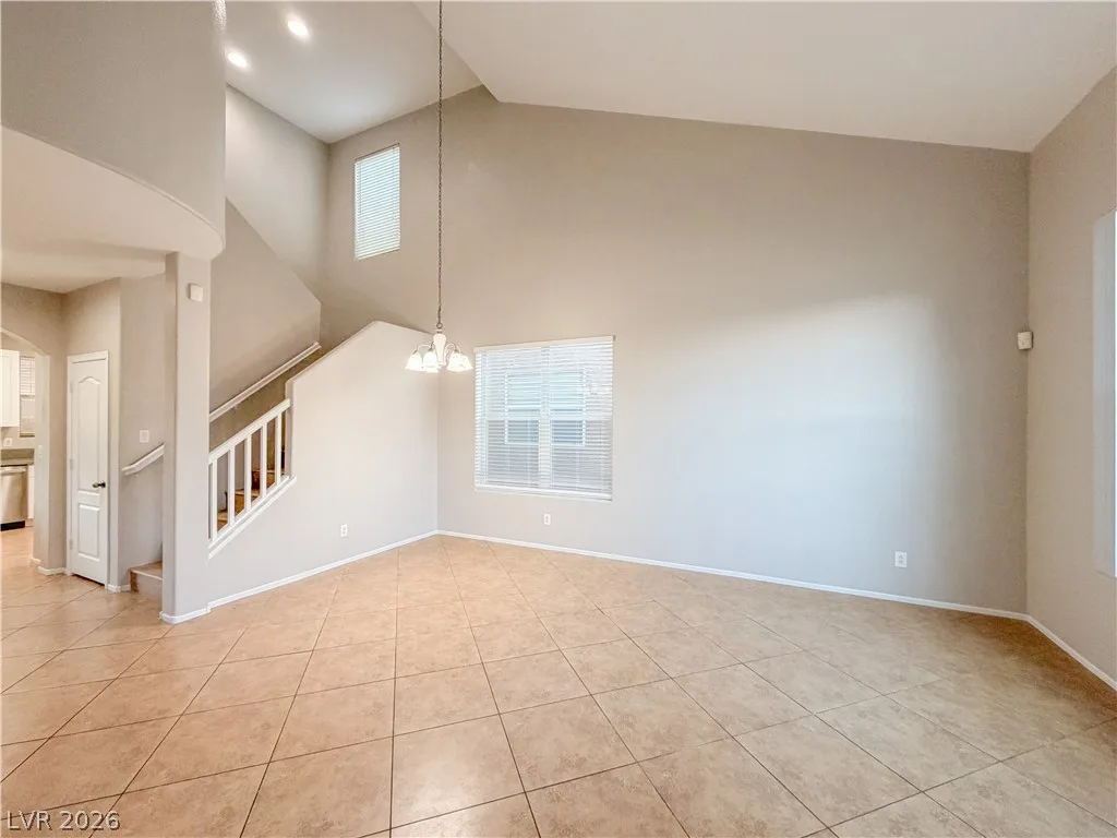7127 Cabarita Avenue — photo 5