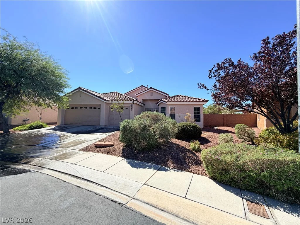 3917 Robin Knot Court — photo 1