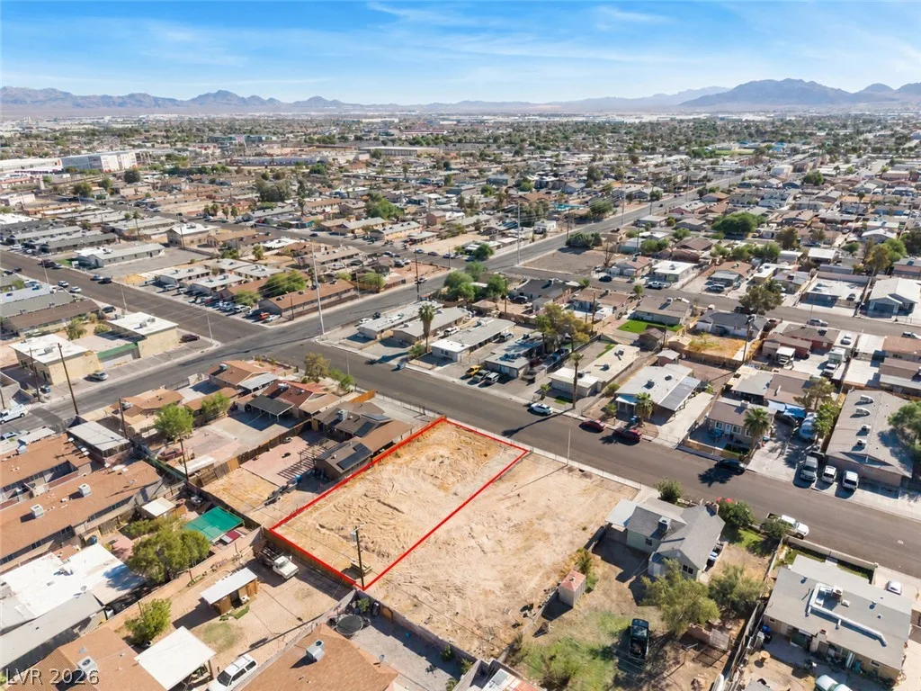 2321 McCarran Street — photo 3