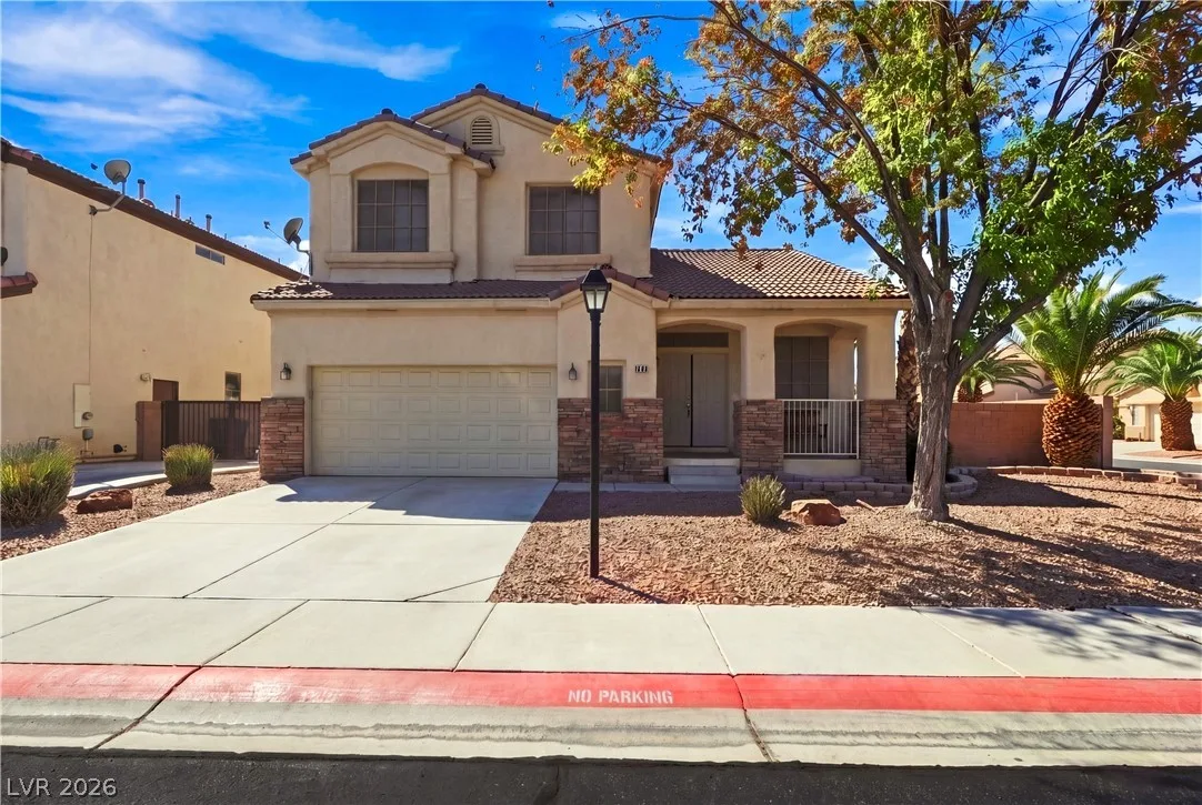 7589 Splashing Rock Drive — photo 1