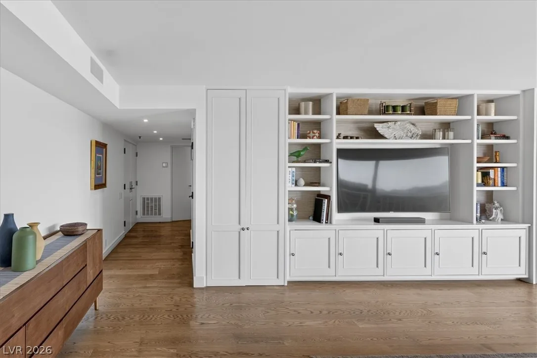 3111 Bel Air Drive 7D — photo 5