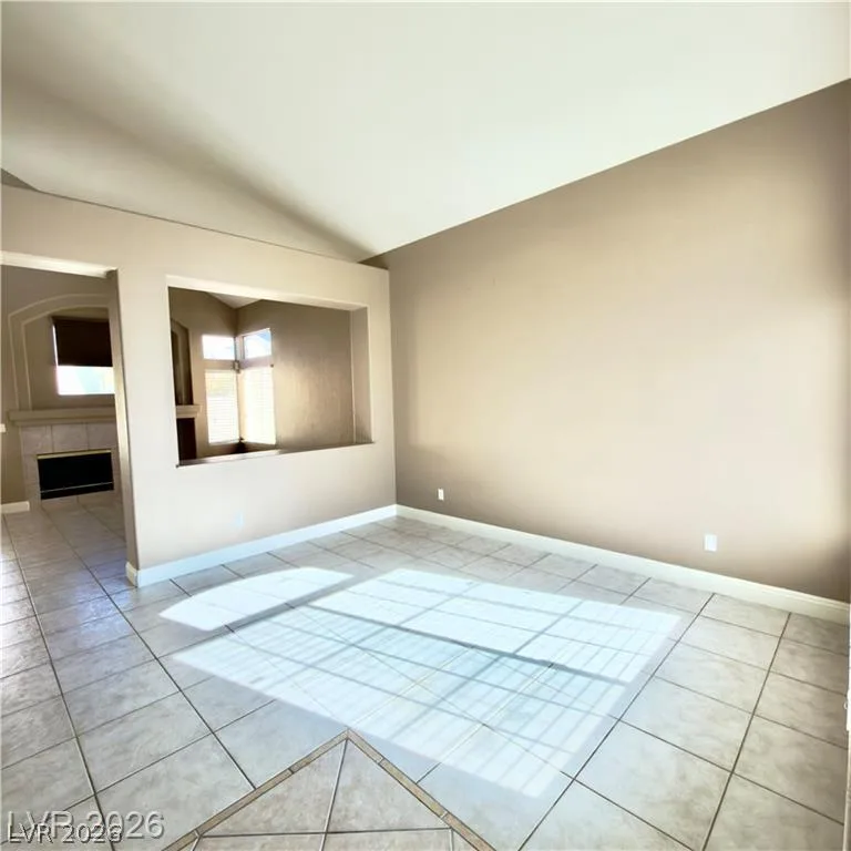 4434 Honeybrook Court — photo 5