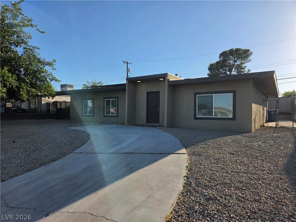 3175 Palmdale Street — photo 1