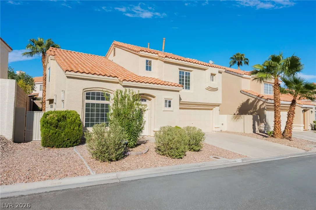 2109 Desert Peak Road — photo 2