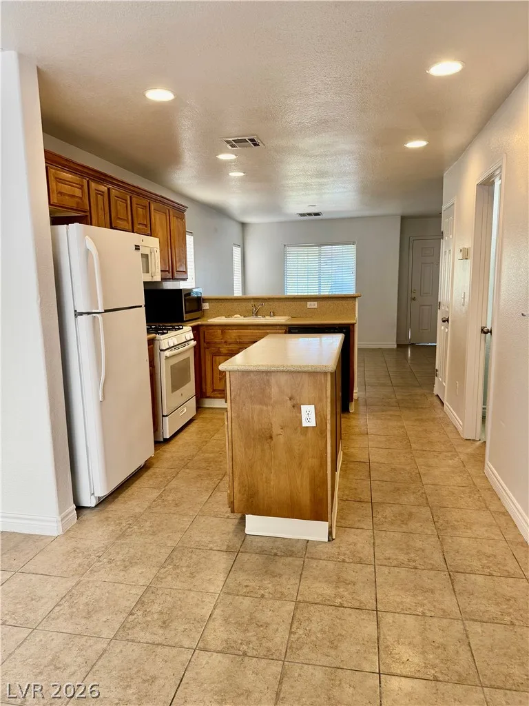 4116 MARK TWAIN Court 0 — photo 5