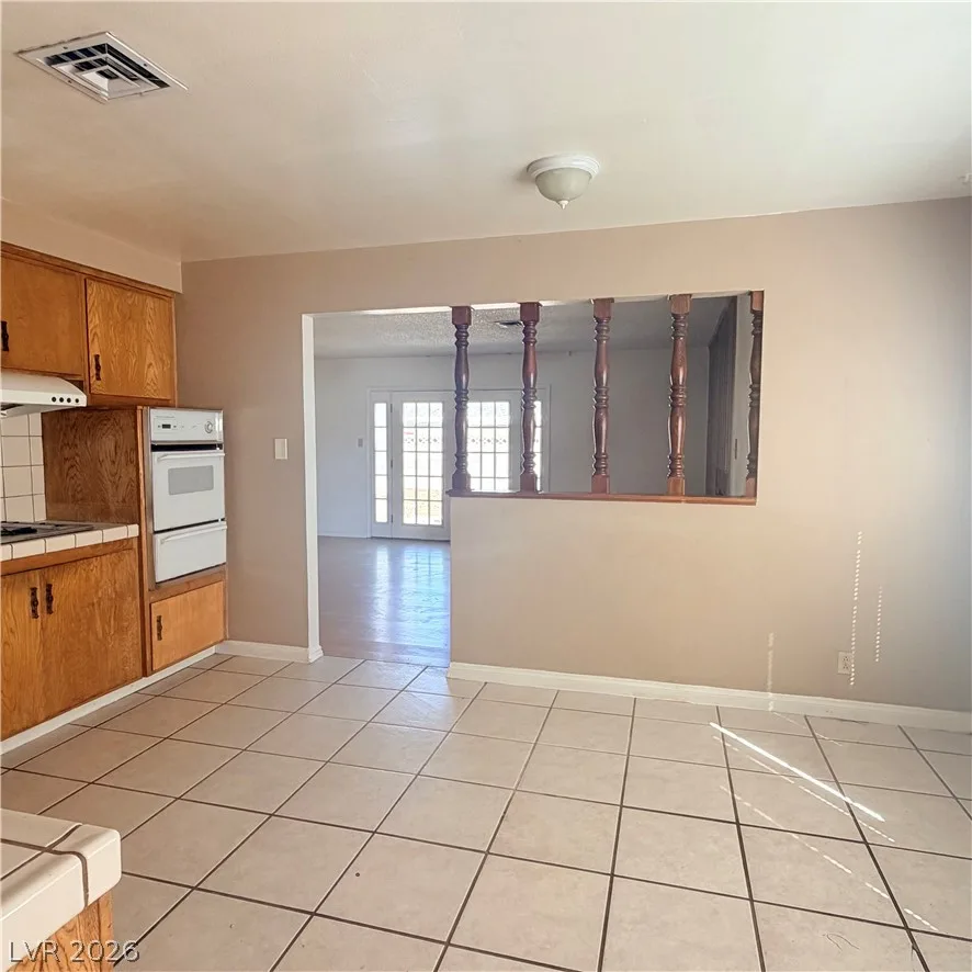 5216 Doe Avenue — photo 5