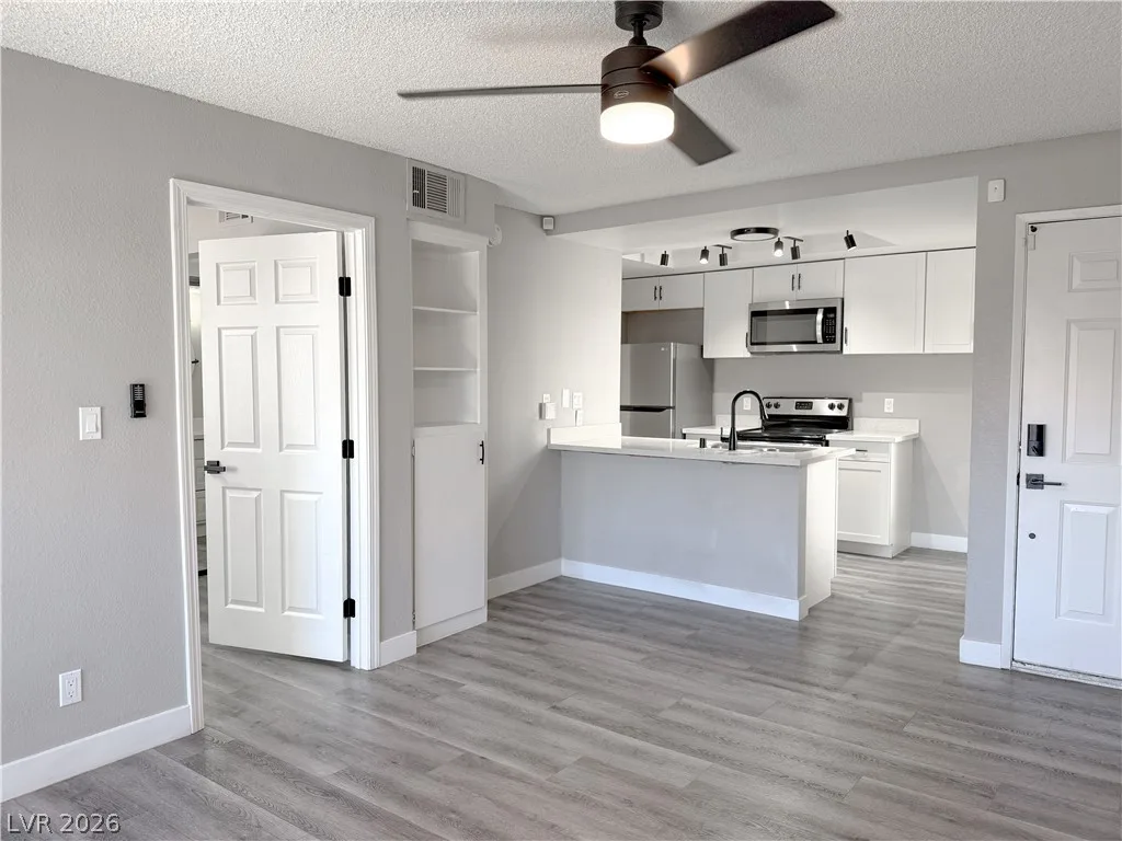 4321 Gannet Circle 199 — photo 1
