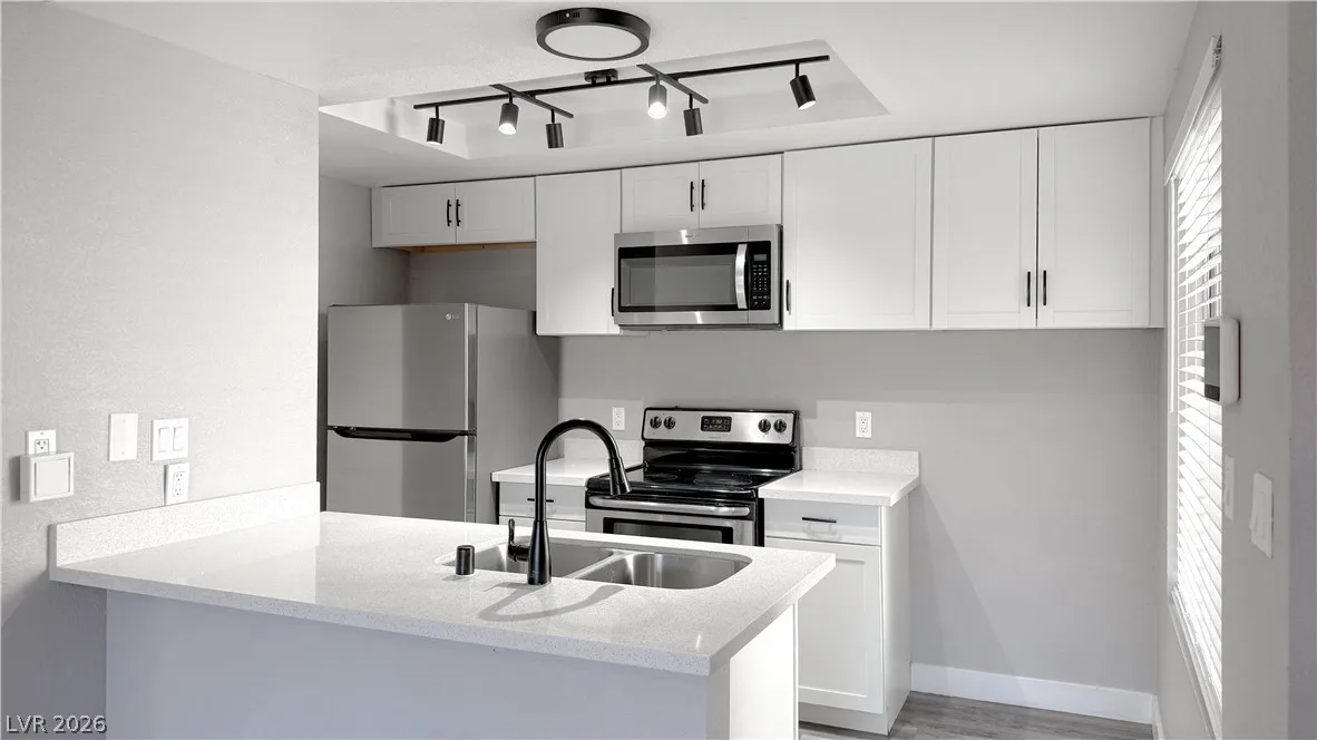4321 Gannet Circle 199 — photo 3