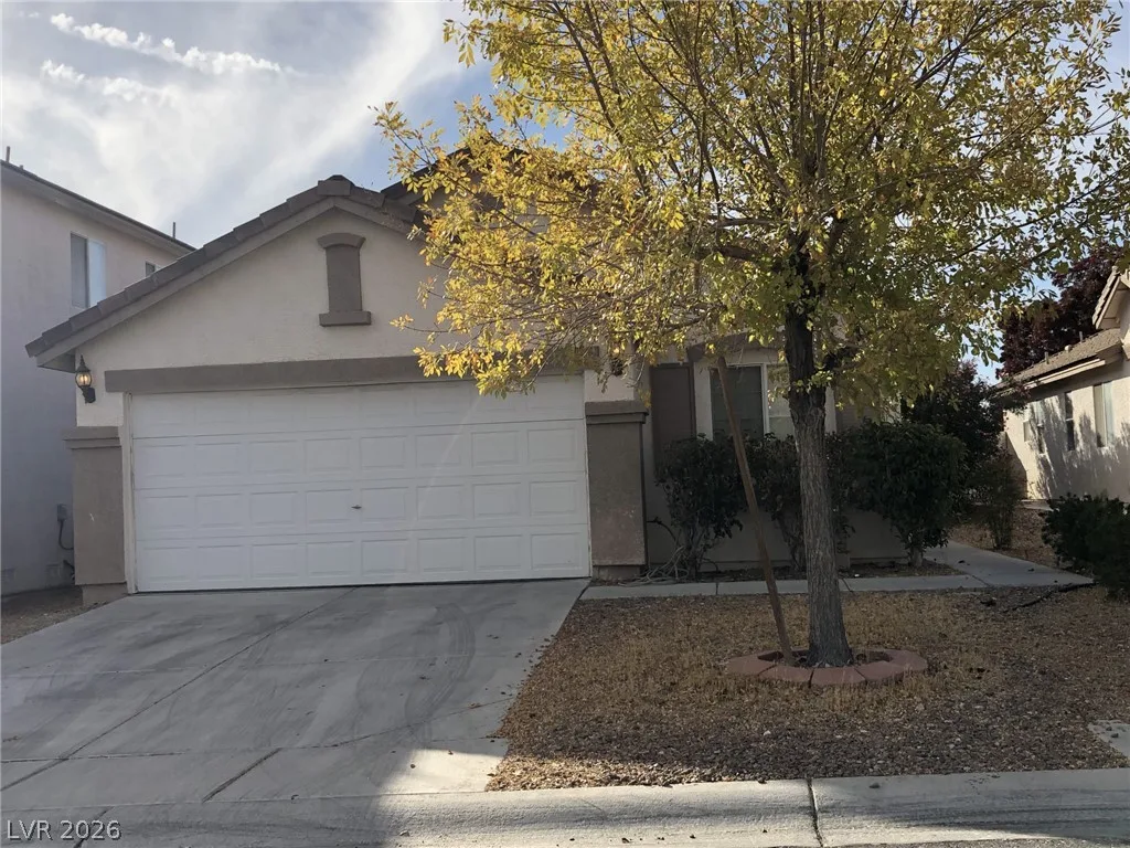 9059 IRON CROW Avenue — photo 1