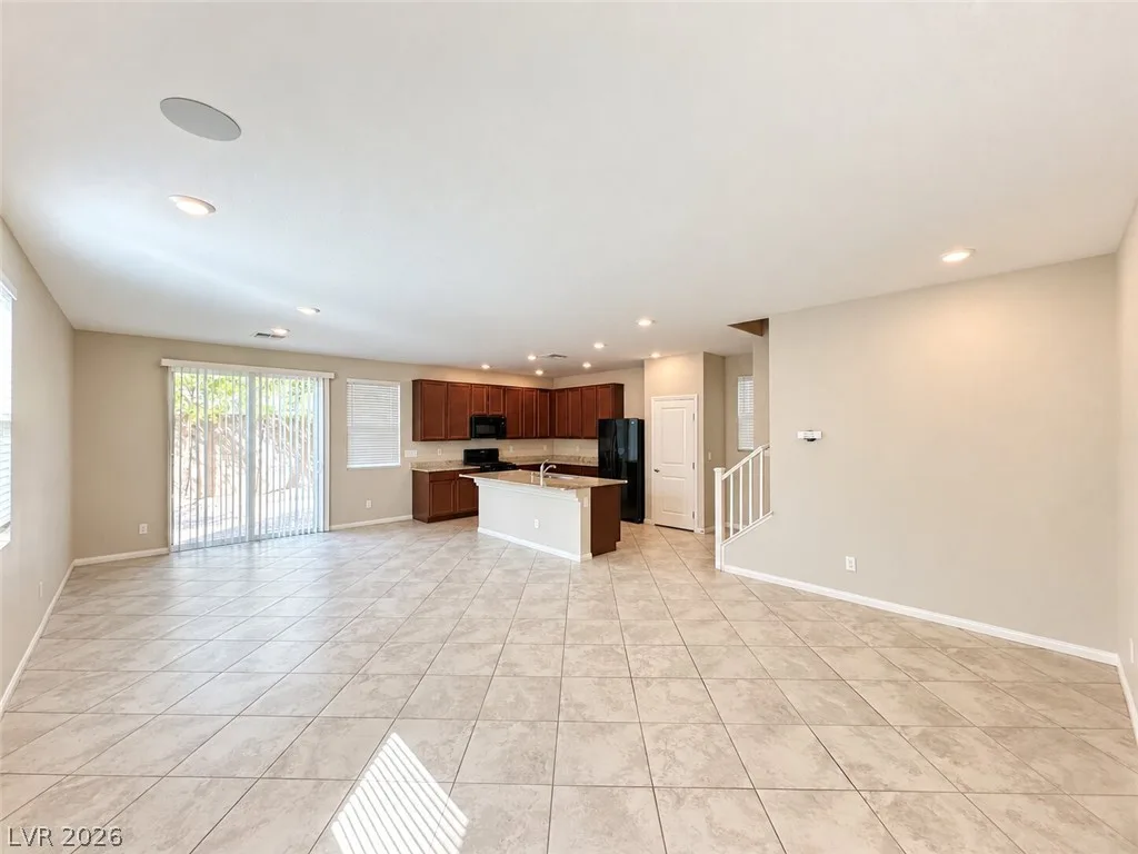 4283 Tarim Street — photo 4