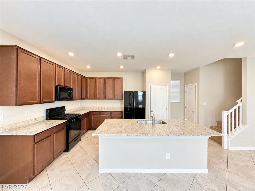 4283 Tarim Street — photo 5