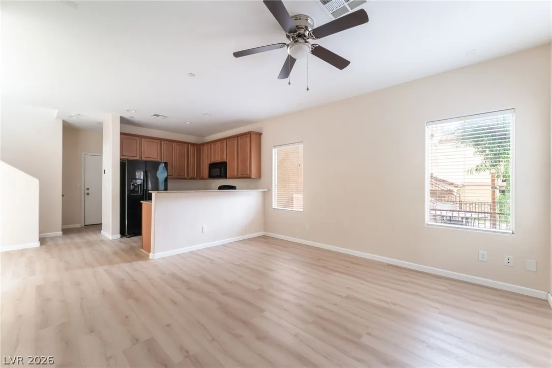 8941 Glass Gallery Court — photo 3