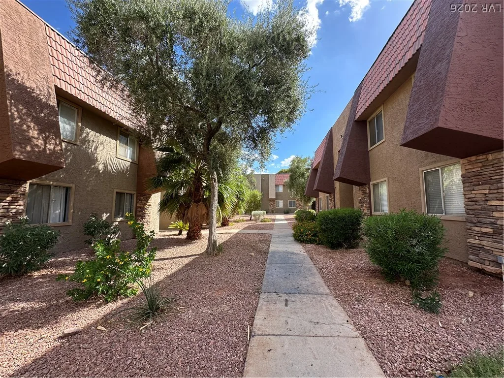 5300 Indian River Drive 260 — photo 2