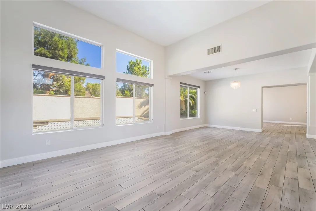 252 Canyon Spirit Drive — photo 3