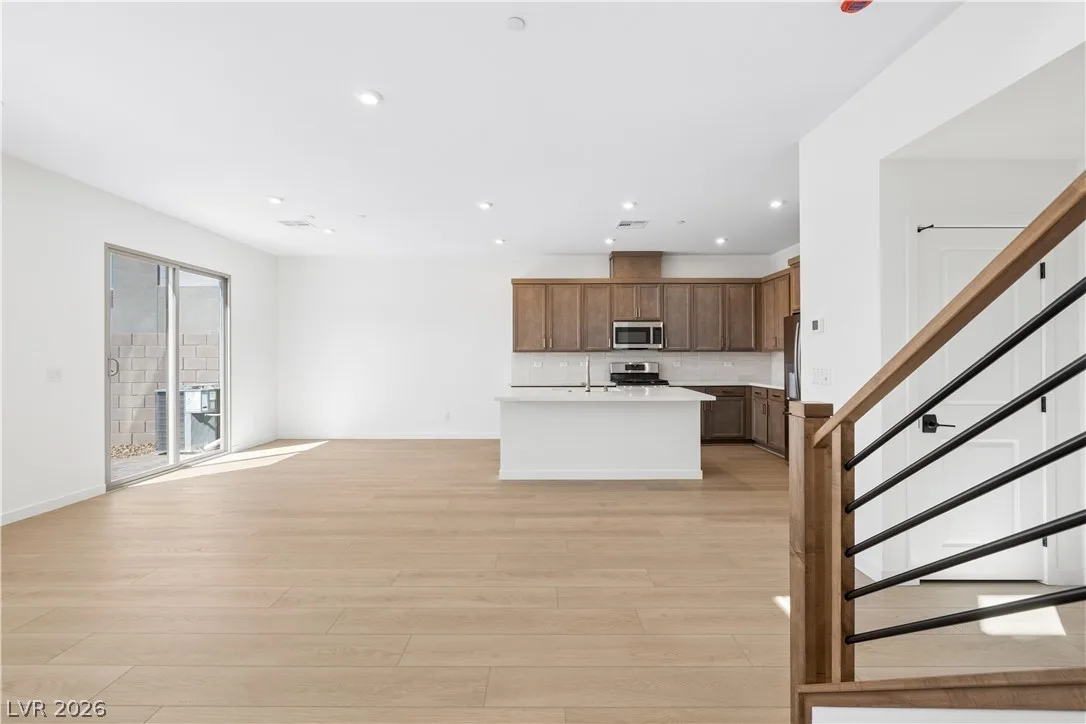4269 Park Edge Court — photo 2