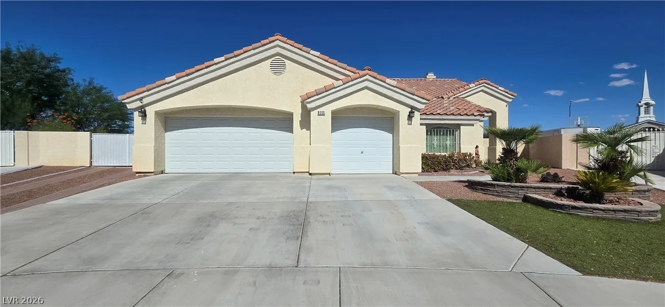 8000 Edward Baher Avenue — photo 1