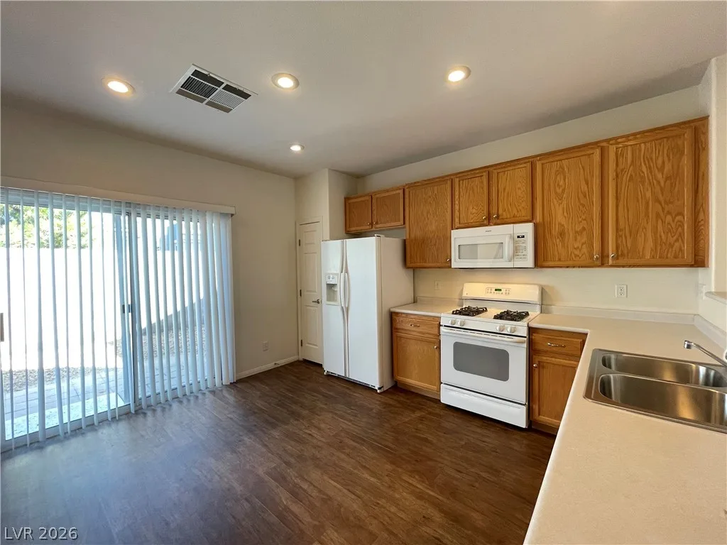 11144 ABBEYFIELD ROSE Drive — photo 3