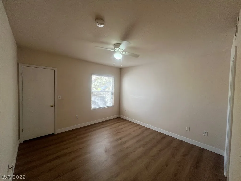 7255 West Sunset Road 2057 — photo 2