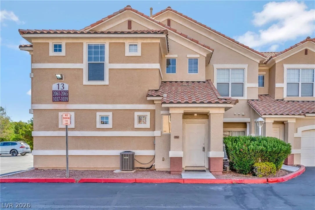 5855 VALLEY Drive 2063 — photo 1