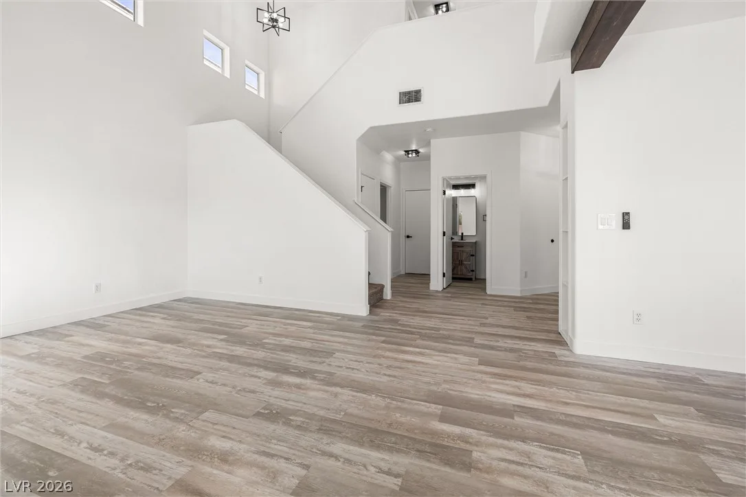 4817 Whispering Spring Avenue — photo 3