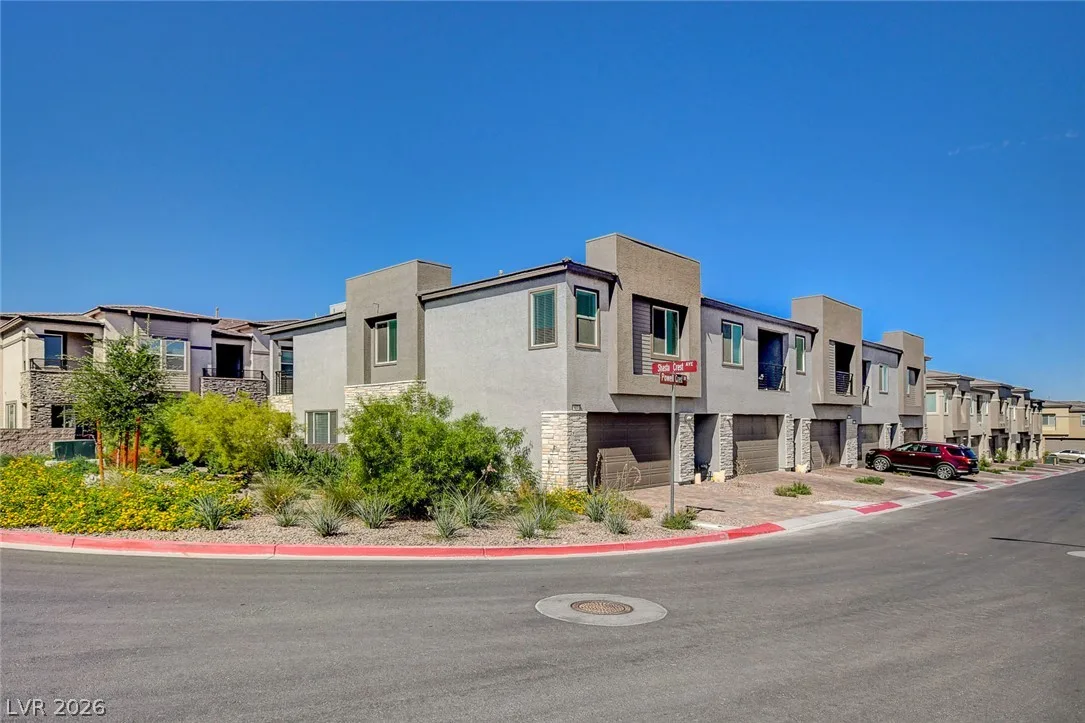 377 Powell Crest Drive — photo 5