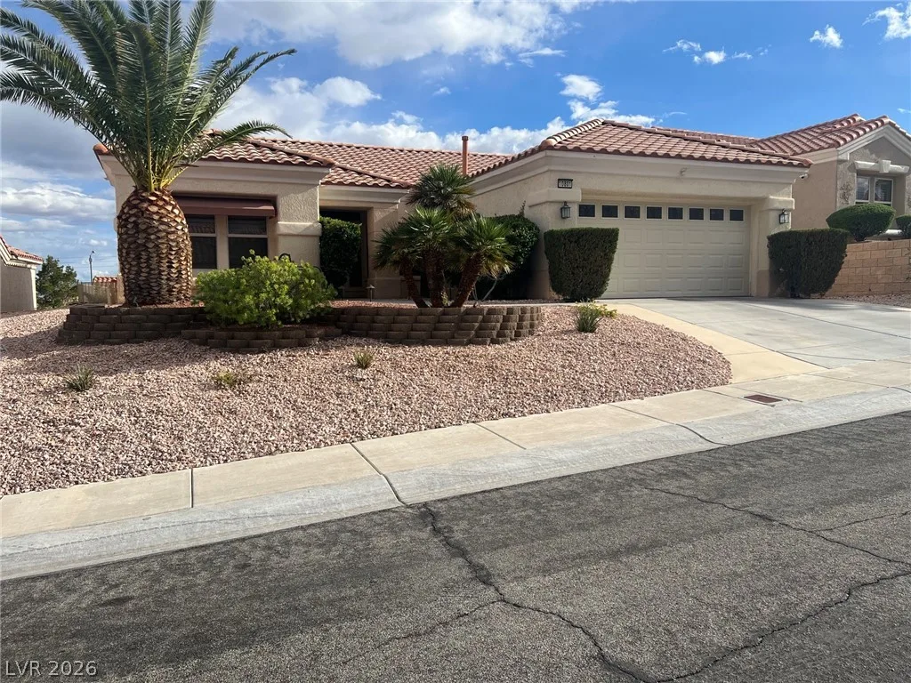 10801 Heritage Hills Drive — photo 1