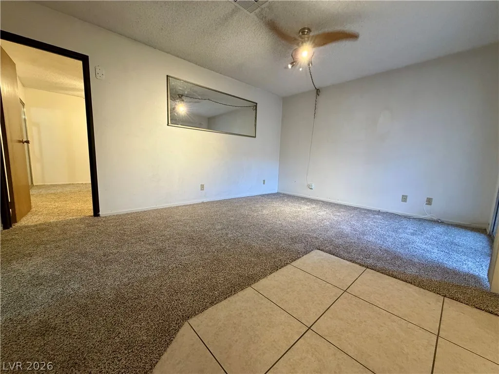 425 North Lamb Boulevard A — photo 2