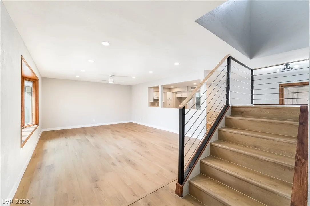 3320 Delderfield Avenue — photo 3