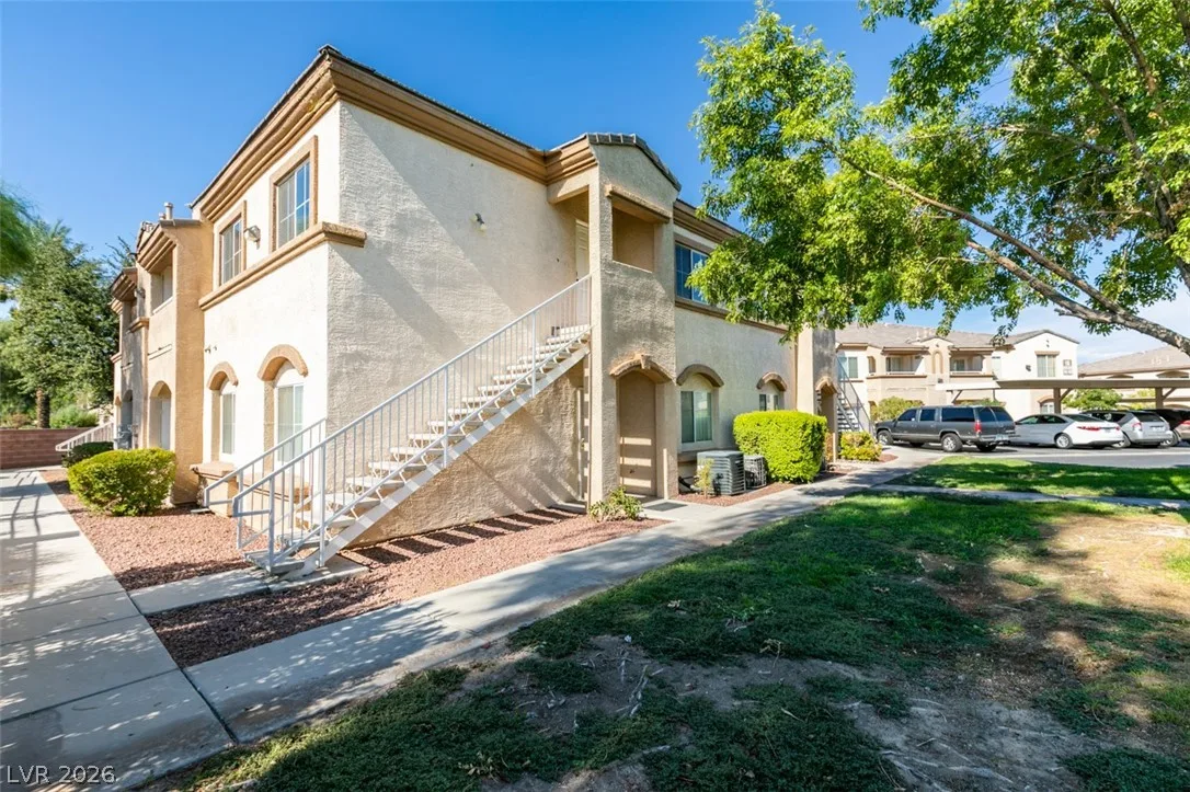 3400 Cabana Drive 2004 — photo 1