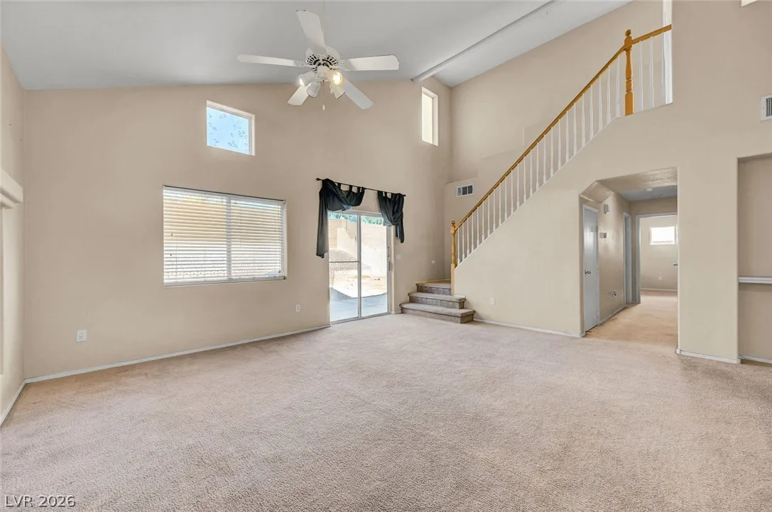 3802 Shimmering Creek Avenue — photo 5