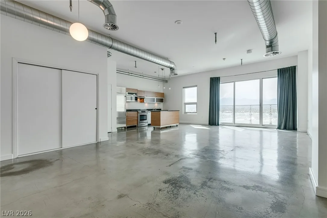 200 HOOVER Avenue 1802 — photo 5