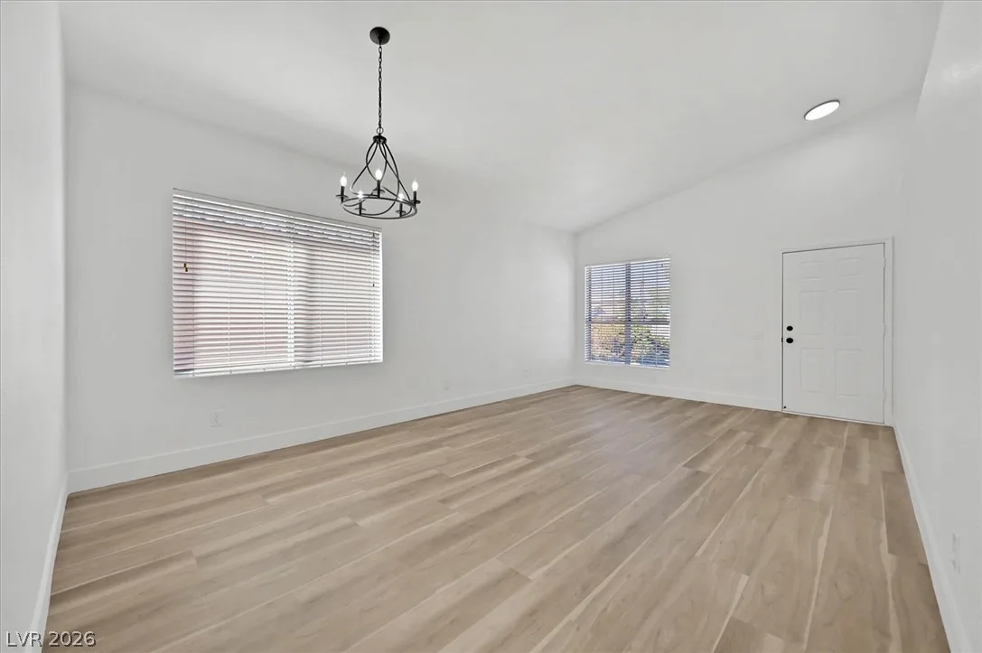 8433 Sea Glen Drive — photo 5