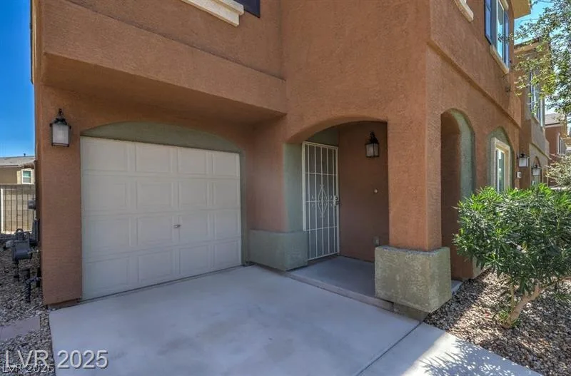 4134 San Cuervo Way — photo 3