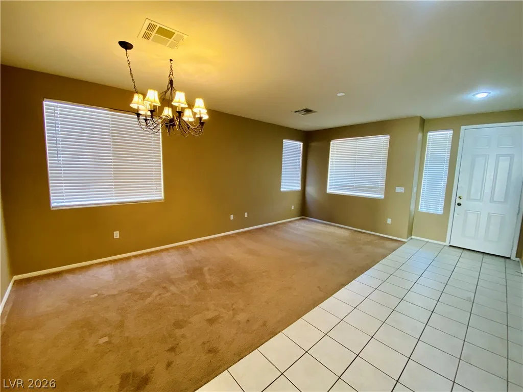 258 Rusty Plank Avenue — photo 2