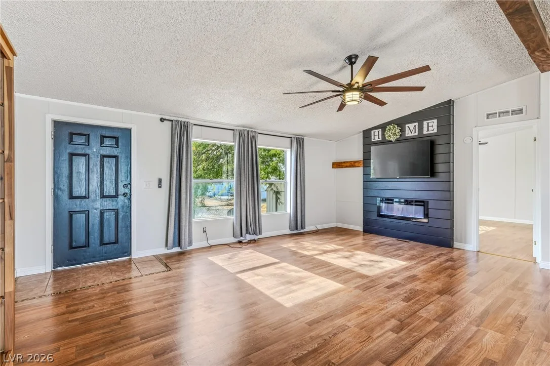 60 West Zapata Drive — photo 3