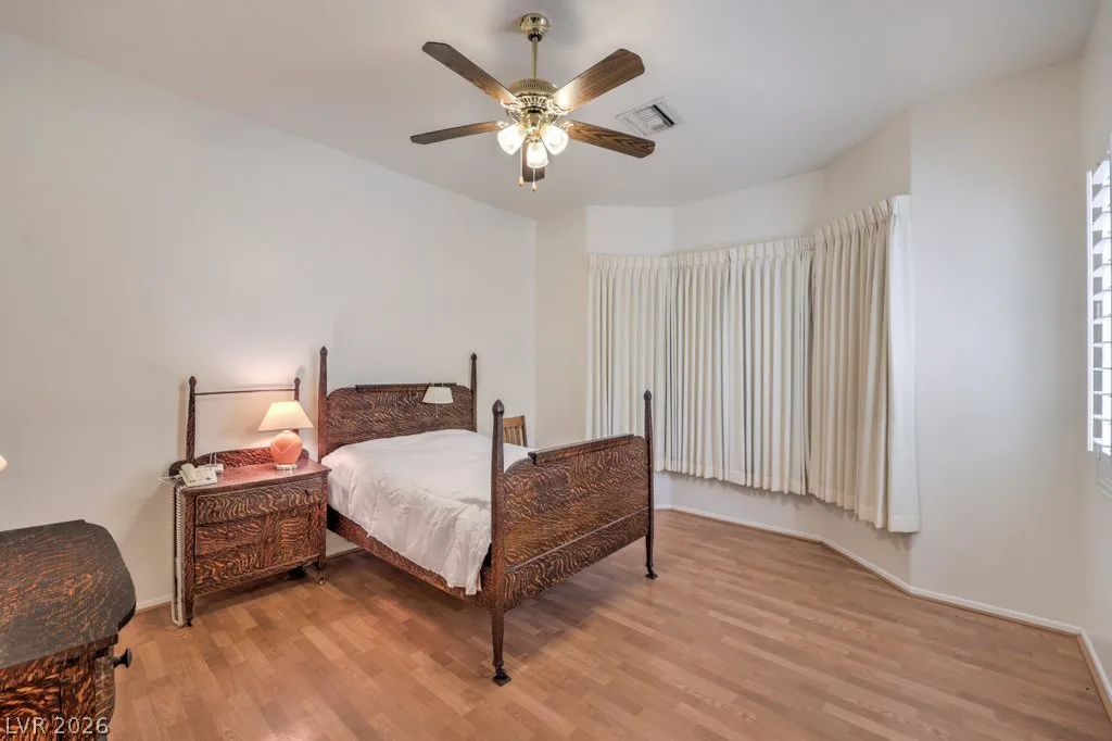 10701 Sky Meadows Avenue — photo 5