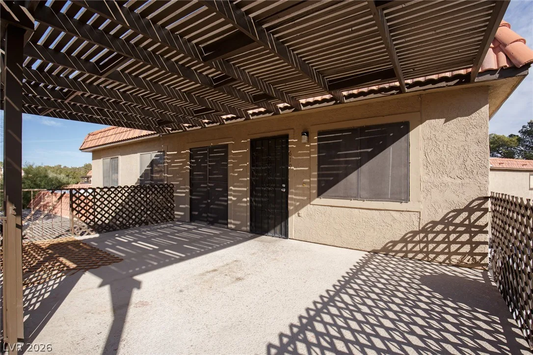 619 Pepper Tree Circle 1 — photo 1
