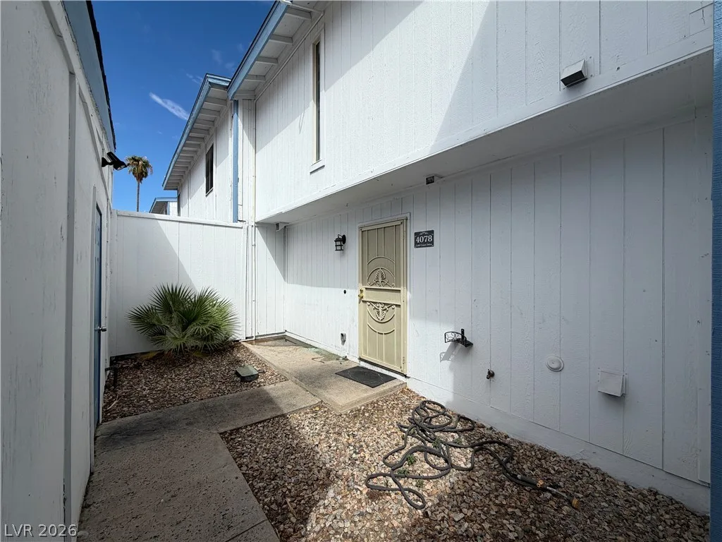4078 Gold Coast Drive — photo 4
