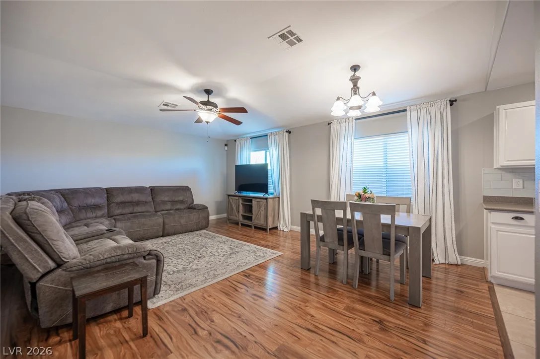 9304 Buttercup Court — photo 4