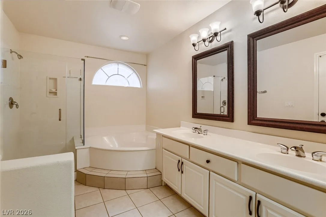 10995 Royal Highlands Street — photo 5